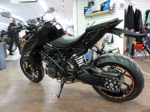 Ktm Dealers Ontario >> KTM 1290 Super Duke R Black 2017 New Motorcycle for Sale in Fenwick, Ontario - MotorcycleDealers.ca Ktm Dealers Ontario >> KTM 1290 Super Duke R Black 2017 New Motorcycle for Sale in Fenwick, Ontario - MotorcycleDealers.ca