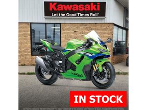 ruuセール中 Kawasaki zx10r Street Motorcycles for Sale in Canada - Page 1 of 1