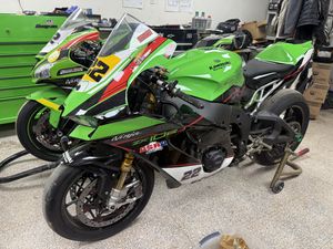 Kawasaki ZX10R Street Motorcycles for Sale in Canada - Page 1 of 1