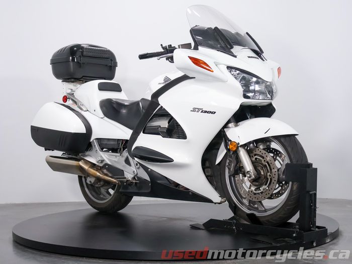 Honda ST1300 2006 Used Motorcycle for Sale in Kelowna, British Columbia ...